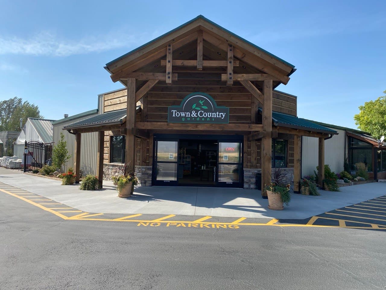 Garden Center Timber Entry